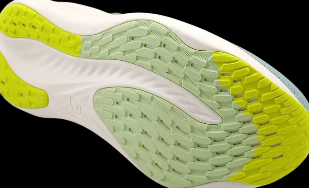 Asics Nimbus 26 light celadon / safety yellow