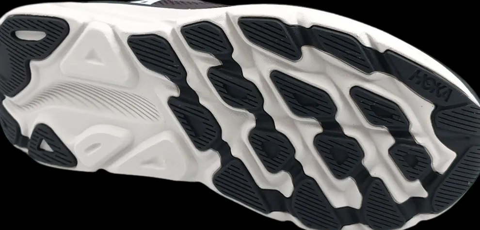Hoka One One Clifton 9 black/white