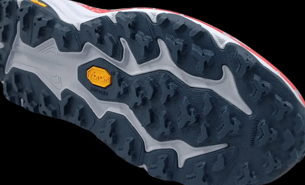 Hoka One One Speedgoat 6 gull/stormy skies